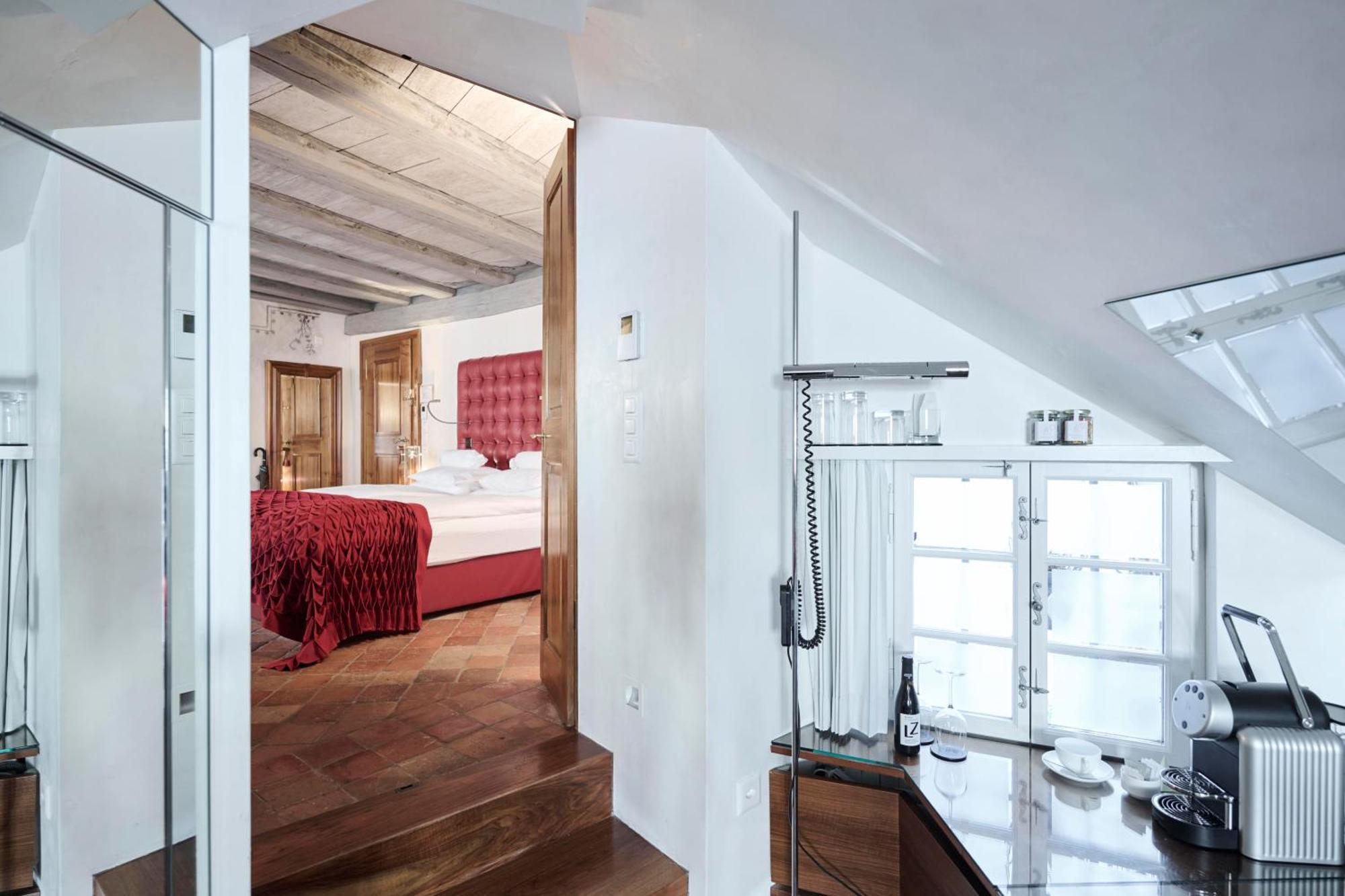 Widder Hotel - Zurichs Luxury Hideaway Exteriör bild