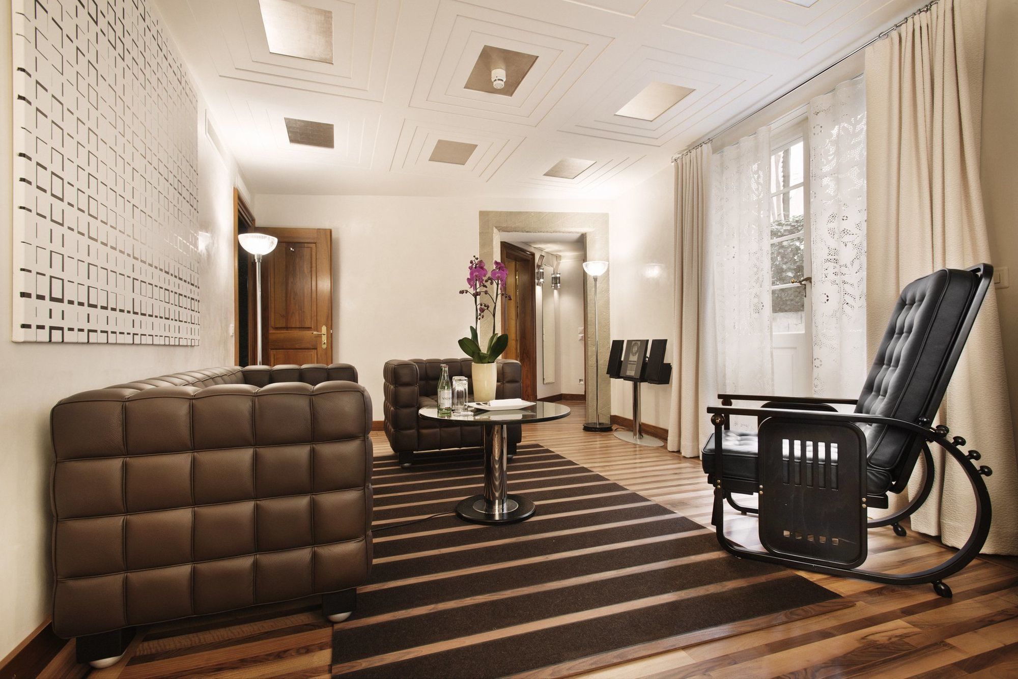 Widder Hotel - Zurichs Luxury Hideaway Rum bild